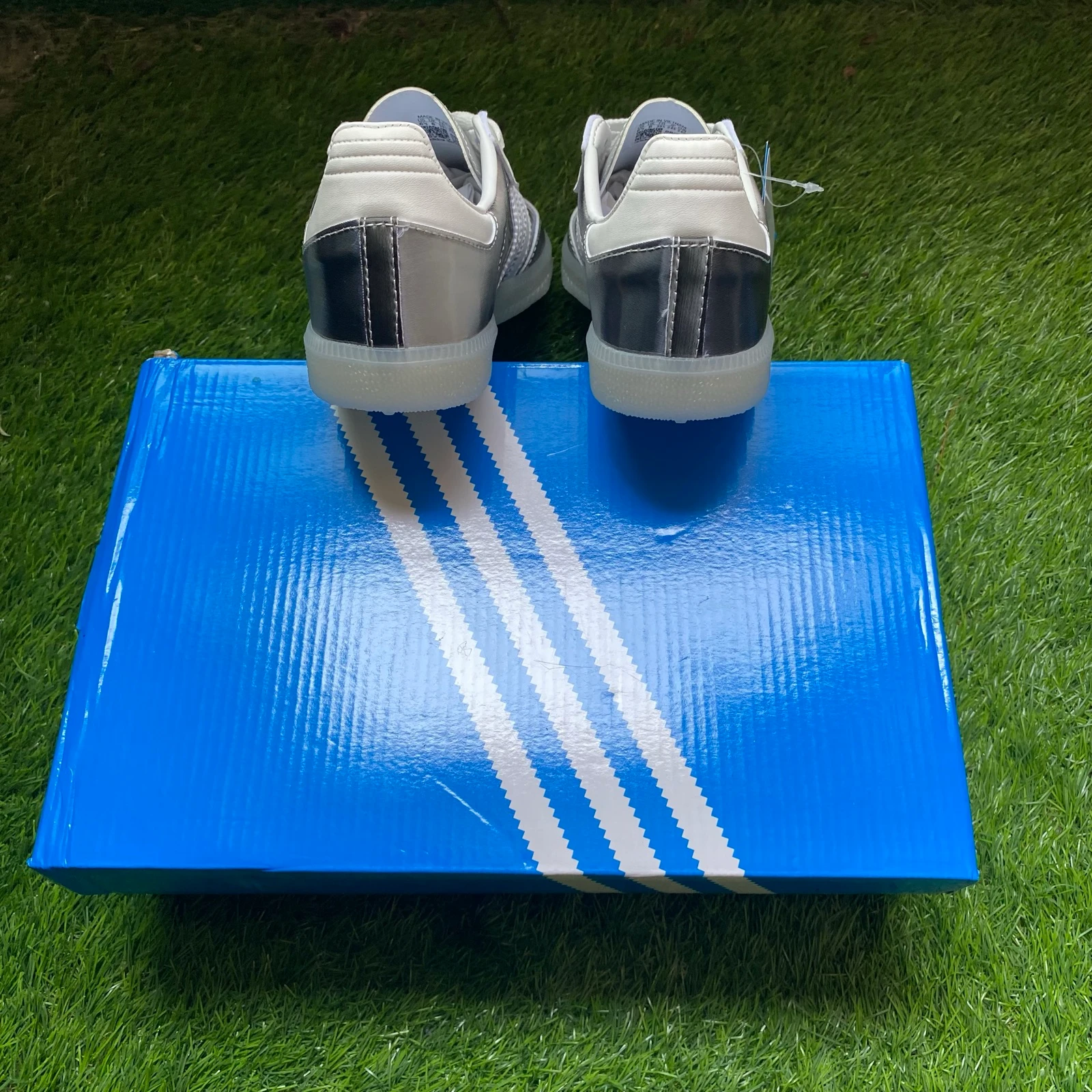 Adidas Samba Reflective Silver | Size 39 | Color Changing | New | With Box – photo 4